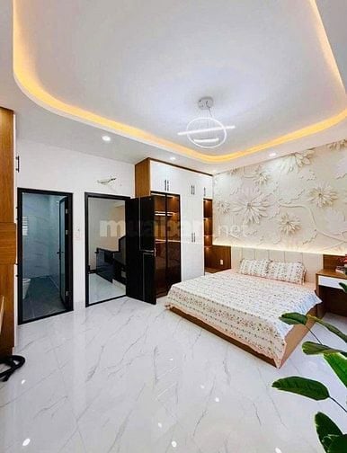Nhà trung tâm quận 3 đường Nguyễn Thông. Gần hội trường Thành Uỷ