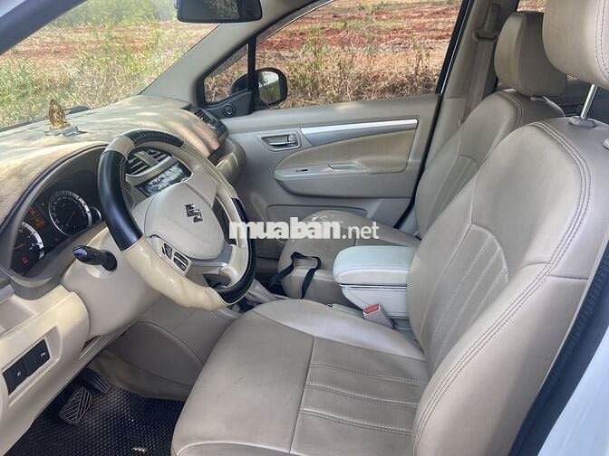 Suzuki Ertiga 2017  - 150000 km