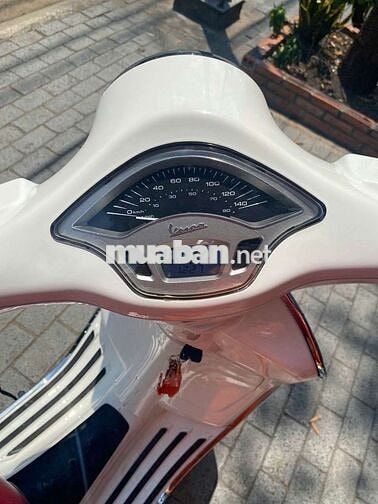 Vespa Primavera đời 2014
