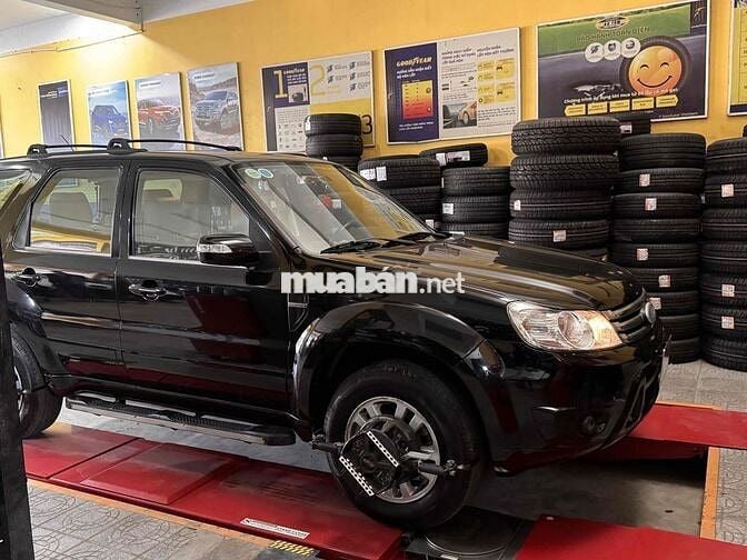 Ford Escape 2009 XLS 2.3L 4x2 AT - 120000 km