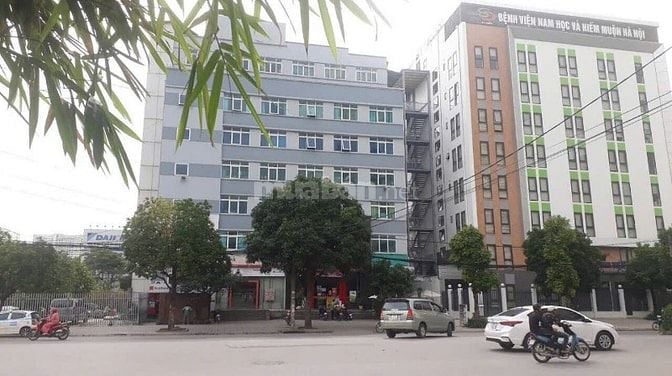 Cho thuê tòa nhà 8 tầng mặt tiền 23m, mặt đường Tân Mai kéo dài