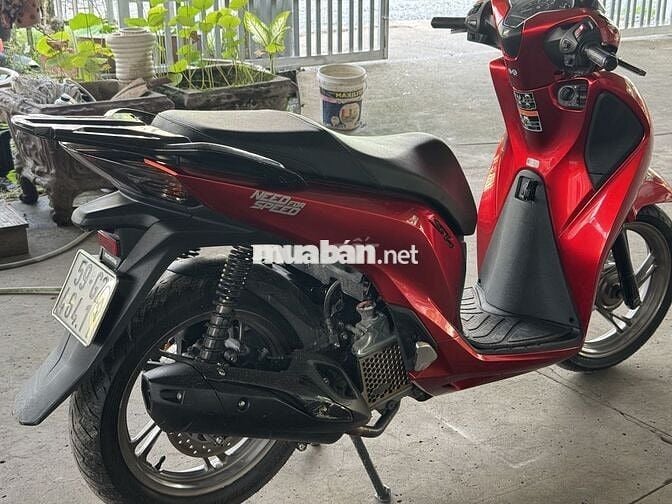 Cần bán xe SH 2018 150i