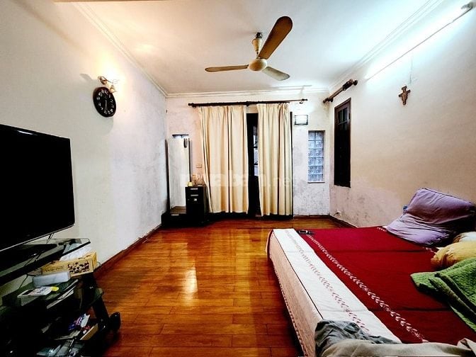 Bán nhà Võ Thị Sáu lô góc 2 mặt ngõ thoáng, 65m2, 4t, mt 4.1m.