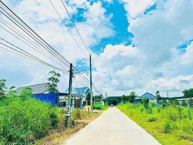BÁN GẤP 3 LÔ 15X40=600M2 SỔ RIÊNG ĐƯỜNG 18M CẠNH KCN GIÁ 195 TRIỆU