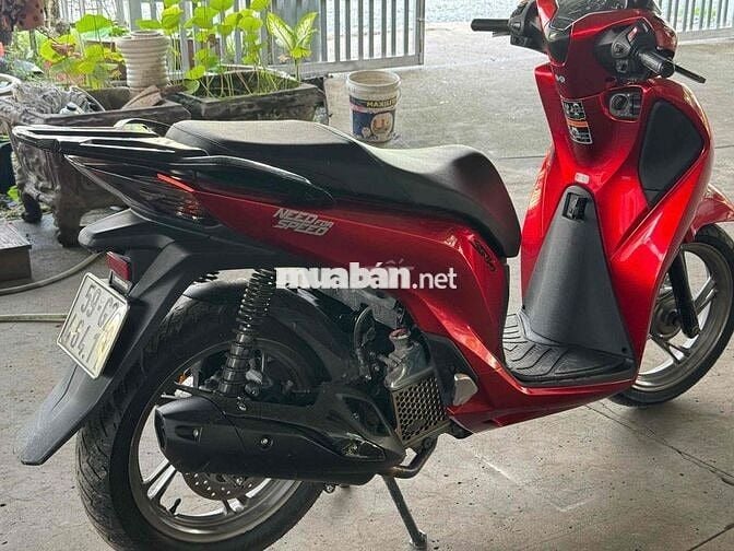 SH150i 2018 đỏ candy chính chủ