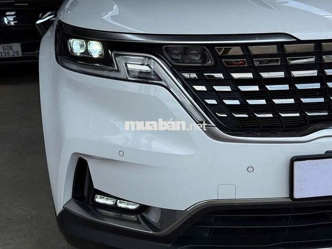 Kia Carnival 2022  - 18000 km