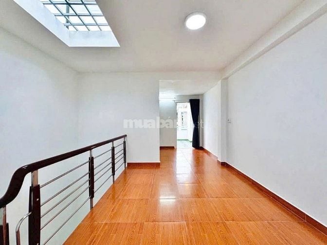 Giá Dưới 4 Tỷ Sở Hữu Nhà 4 Tầng Q.1 – Cho Thuê Dễ, Lãi Ngay Khi Mua