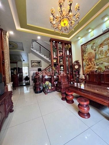 Bán căn biệt thự víp - thạnh lộc 15 - phường thạnh lộc - q12