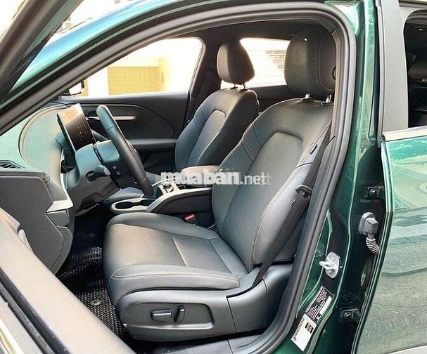 VinFast VF6 2024 Plus - 9000 km