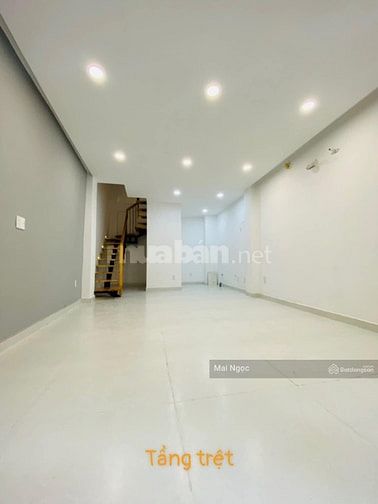 Mua ngay nhà đường Hoàng Diệu-Quận 4,gần chung cư H2.DT 52m2/2.670 tỷ