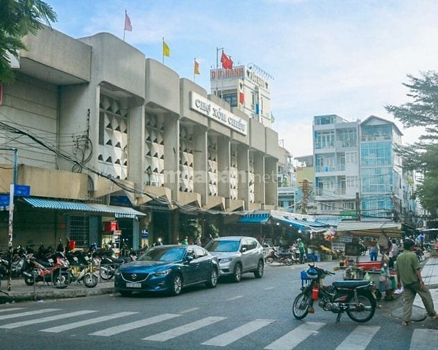 Mua ngay nhà đường Hoàng Diệu-Quận 4,gần chung cư H2.DT 52m2/2.670 tỷ