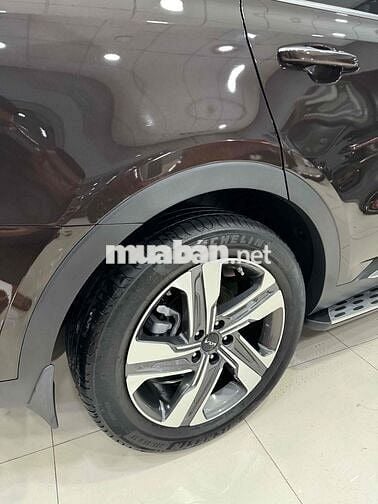 Kia Sorento 2.5 Signature Đk 2022 6 chỗ đi 7500km