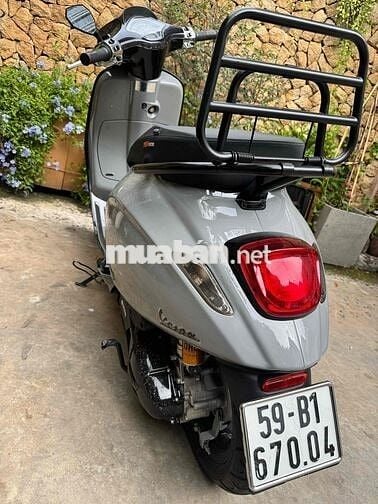 vespa 2020 xám xi măng
