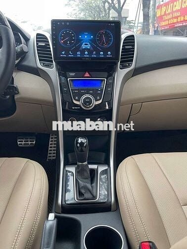 Hyundai i30 nhập khẩu xe đẹp