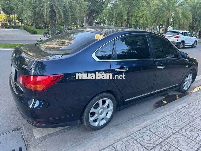SIÊU CỌP HÀNG ĐỘC Nissan Bluebird Tự Động 78000 km