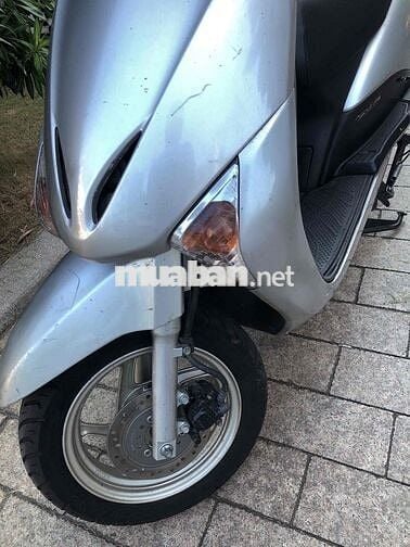 Honda lead Fi 110 màu bạc 2010 zin đẹp bstp