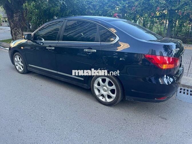 SIÊU CỌP HÀNG ĐỘC Nissan Bluebird Tự Động 78000 km