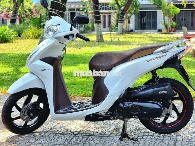 Vision 2019 khóa ga. Nợ xấu đưa 8tr ko giữ cccd