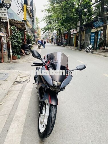 Suzuki GSX 150R BIỂN HÀ NỘI CHÍNH CHỦ