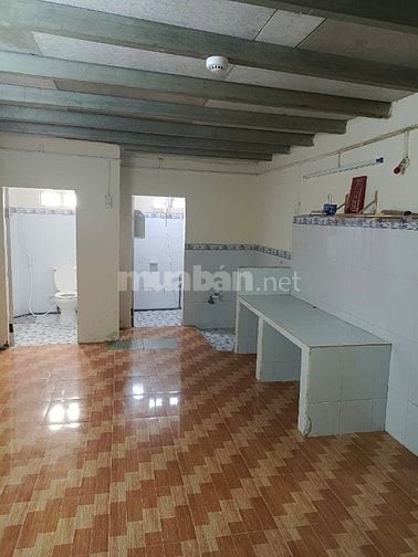 Cho thuê nhà địa chỉ 15/104 đường Hòa Bình, P.3, Quận 11, 49m2