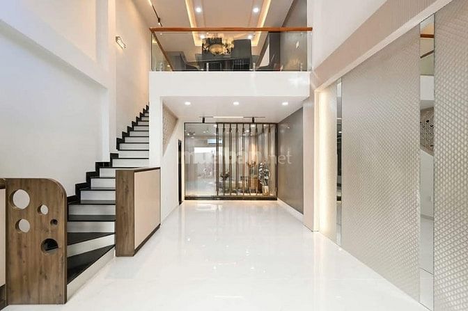 Đi nước ngoài định cư bán gấp nhà ở đường Dương Tử Giang, phường 12, q