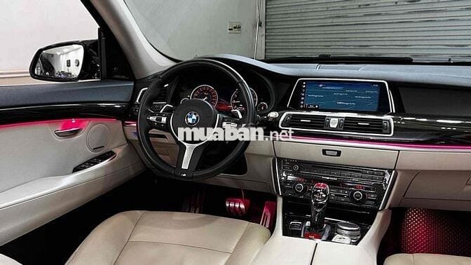 BMW 5 Series 528i GT - Full Option Xịn