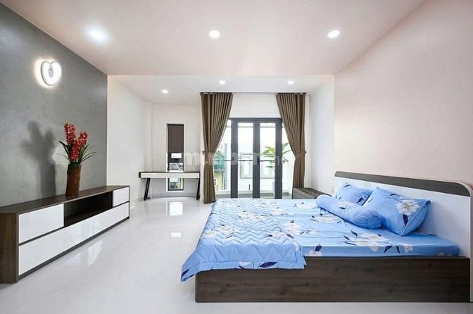 Đi nước ngoài định cư bán gấp nhà ở đường Dương Tử Giang, phường 12, q