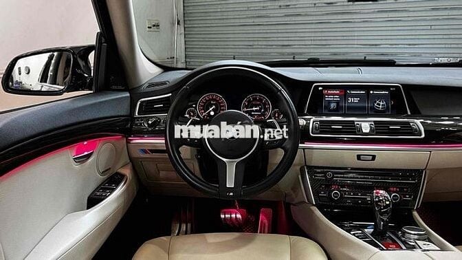 BMW 5 Series 528i GT - Full Option Xịn