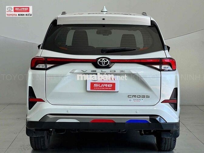 Toyota Veloz Cross 2023 - 72000 km
