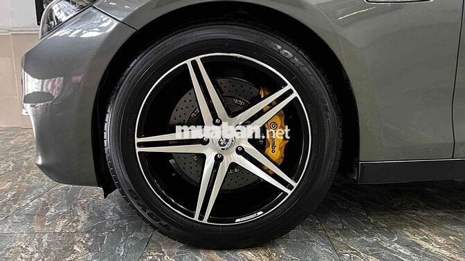 BMW 5 Series 528i GT - Full Option Xịn