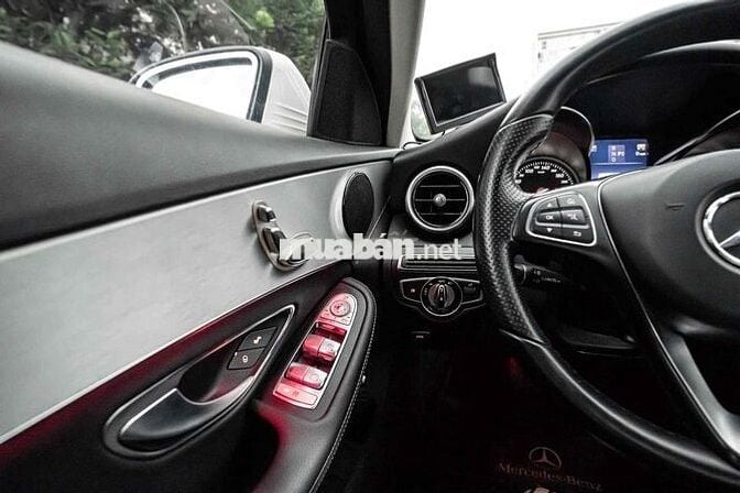 C200 model 2017 màu trắng xe sang siêu đẹp giá rẻ