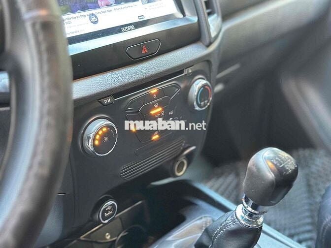 Ford Ranger 2019 XLS 2.2L 4x2 MT ĐKLĐ 2020