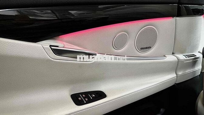BMW 5 Series 528i GT - Full Option Xịn