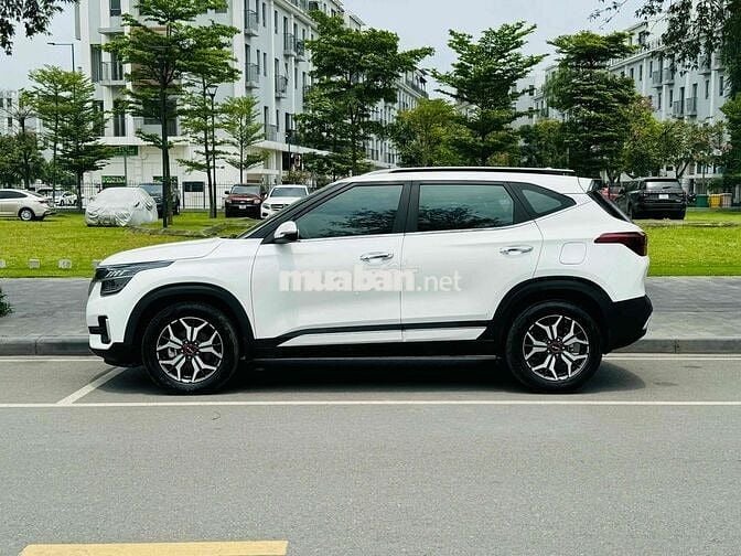 Kia Seltos 2023 1.4 Turbo Premium - 13450 km