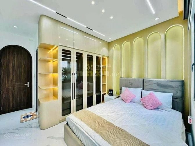 Cần bán gấp nhà 59m² Ngô Gia Tự Q10, vị trí đẹp, pháp lý chuẩn hẻm 4m