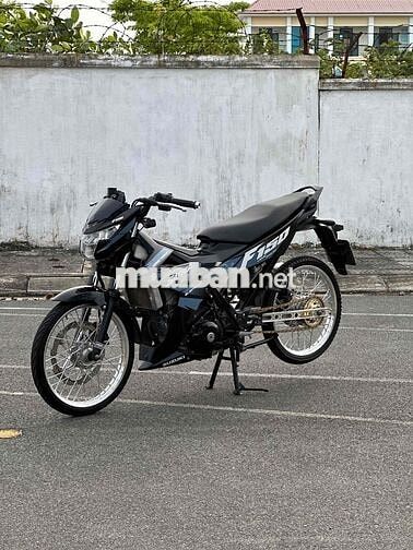 xe Raider kèm quả biển dễ nhớ
