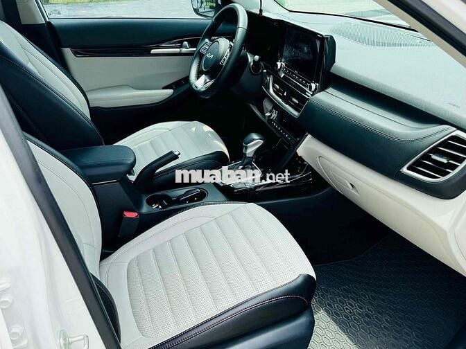Kia Seltos 2023 1.4 Turbo Premium - 13450 km