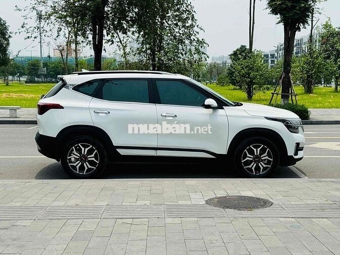 Kia Seltos 2023 1.4 Turbo Premium - 13450 km