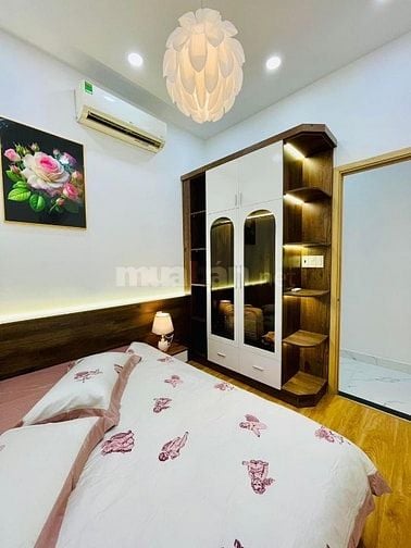 Nhà MT hẻm xe hơi Đ.3tháng2,P10.Q10, 53.8m2, 3Phòng ngủ,SHR,chỉ 3ty640