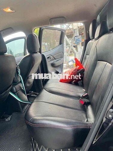 Mitsubishi Triton 2022 4x2 AT MIVEC - 900000 km