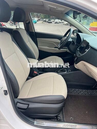 Vừa về Huyndai Accent 2022 ATH, Odo 3v9