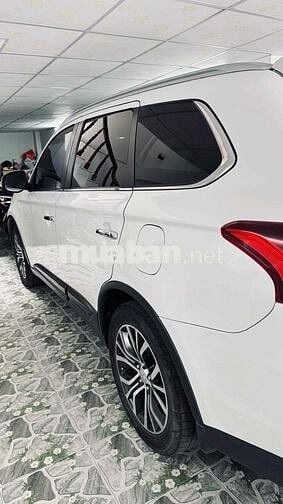 Mitsubishi Outlander 2019 2.0 CVT Premium -