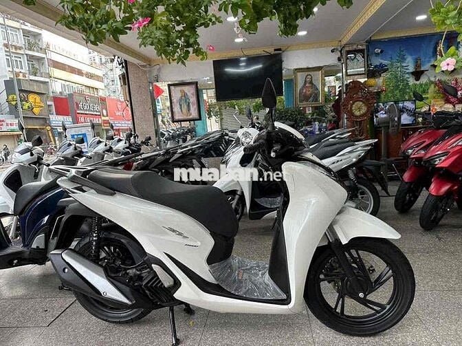 Honda SH 150i ABS 2020 Trắng Đen BSTP Chính Chủ