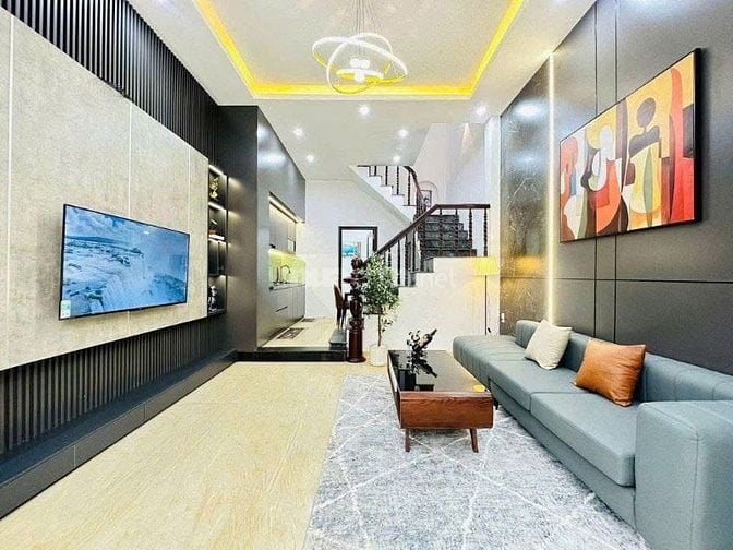 Bán gấp nhà Hồng Bàng Quận 11, 45m², giá tốt cho đầu tư giá chỉ 3tỷ4