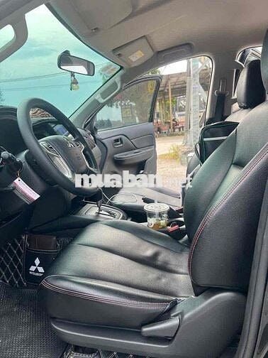 Mitsubishi Triton 2022 4x2 AT MIVEC - 900000 km