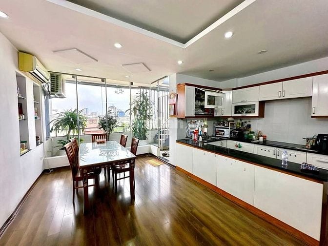 Bán nhà phân lô ngõ 214 Nguyễn Xiển, ô tô tránh có vỉa hè 52m2, 9 tầng
