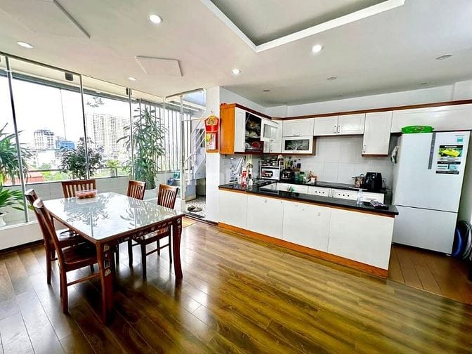 Bán nhà phân lô ngõ 214 Nguyễn Xiển, ô tô tránh có vỉa hè 52m2, 9 tầng