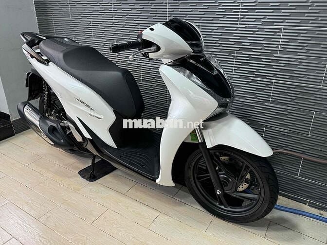 Honda SH160 date 2023 Trắng Đen Bstp Ngay Chủ
