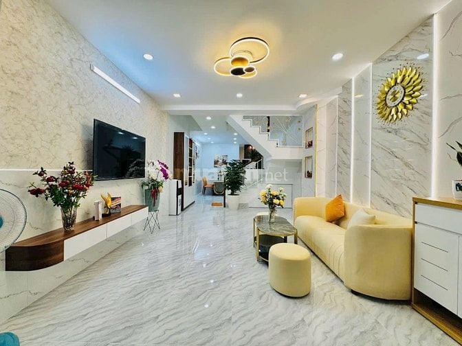 Thu nhập 15tr/tháng-Nhà Hòa Hưng Quận 10 60m2 chỉ 1tỷ880 sổ hồng riêng