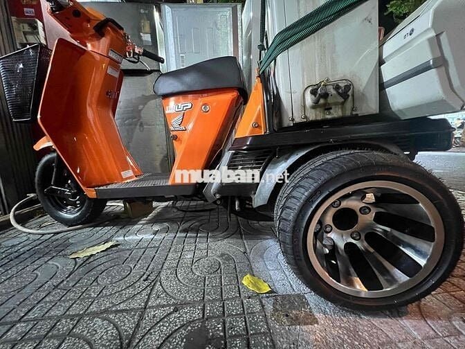 xe gyro up 2 thì nhật